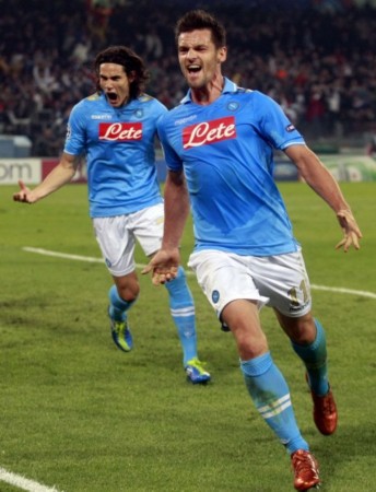 他凭借出色 他凭借出色